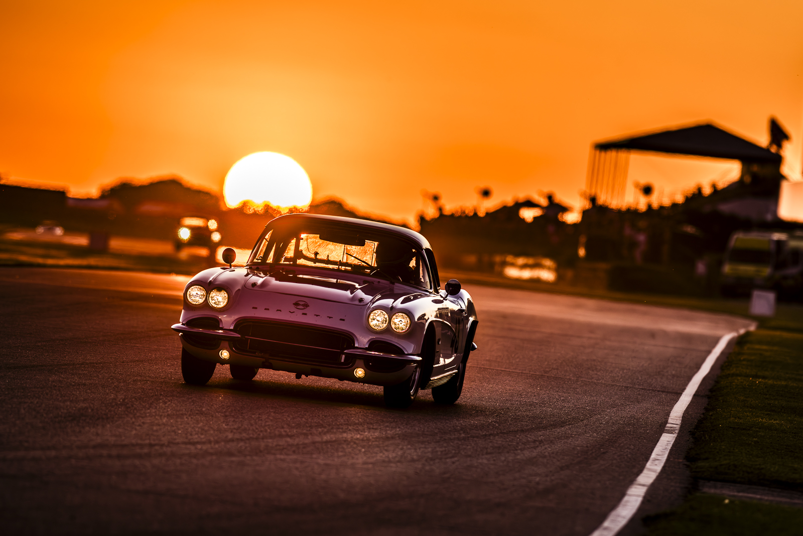 corvette-sunset-race-goodwood-revival-motorsport-photography