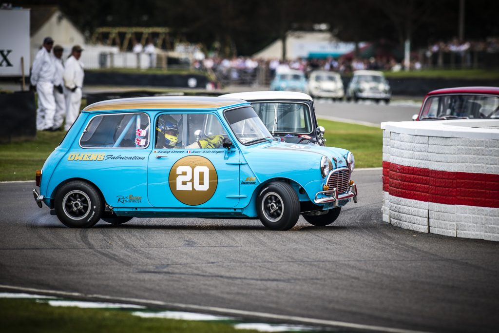 blue-mini-cooper-chicane-Goodwood-Revival-motorsport-photography