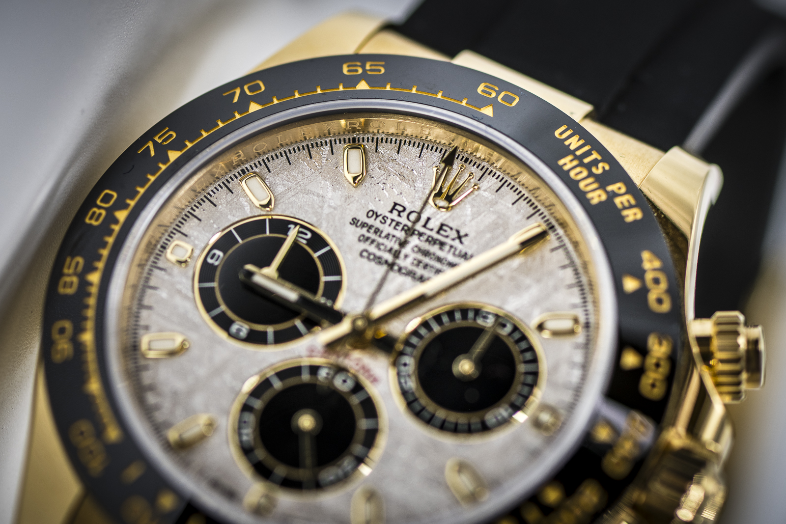 rolex-meteorite-watch-dial-macro-photography