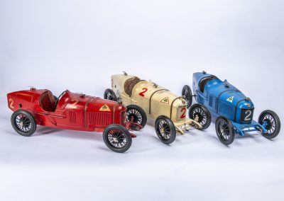 auction-collectables-toy-cars-commercial-photography