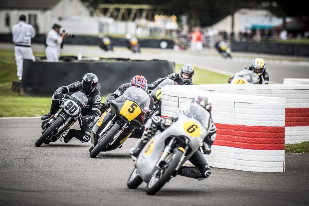 barry-sheene-trophy-goodwood-revival-motorbike-racers