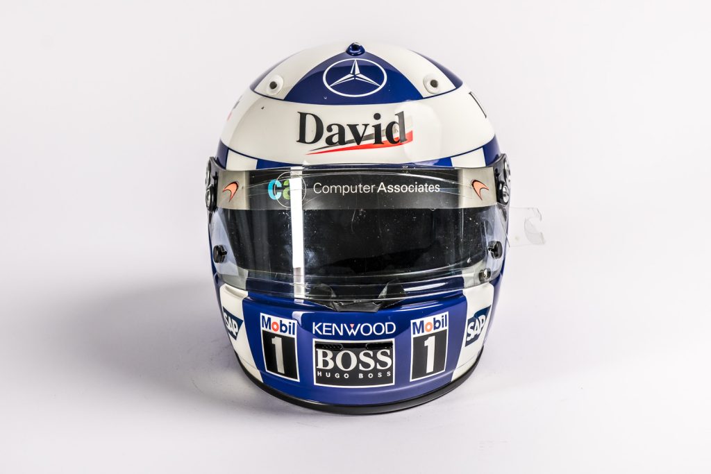 david-coulthard-f1-helmet-memorabilia