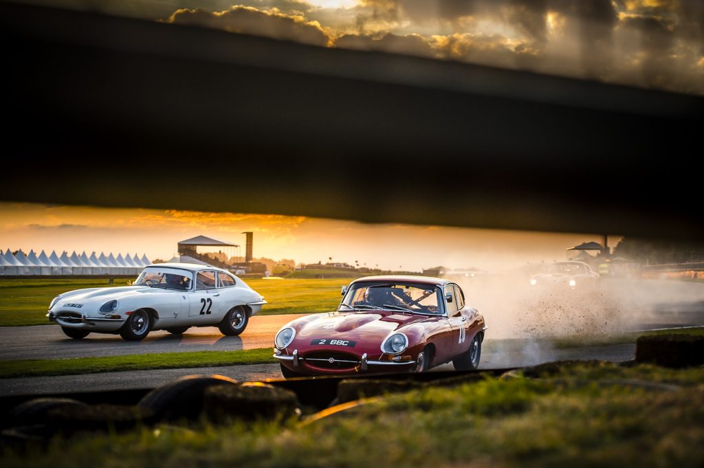 goodwood-revival-jaguar-e-type-crash