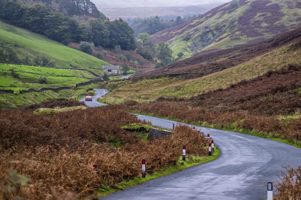 hero-challenge-3-countryside-lane-winding-valley