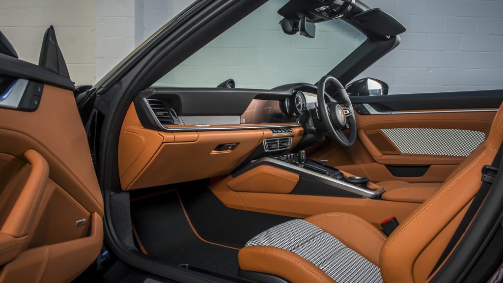 porsche-911-cabriolet-tan-interior-trim-details