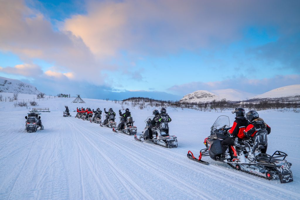 3 Borders Snowmobile Tour